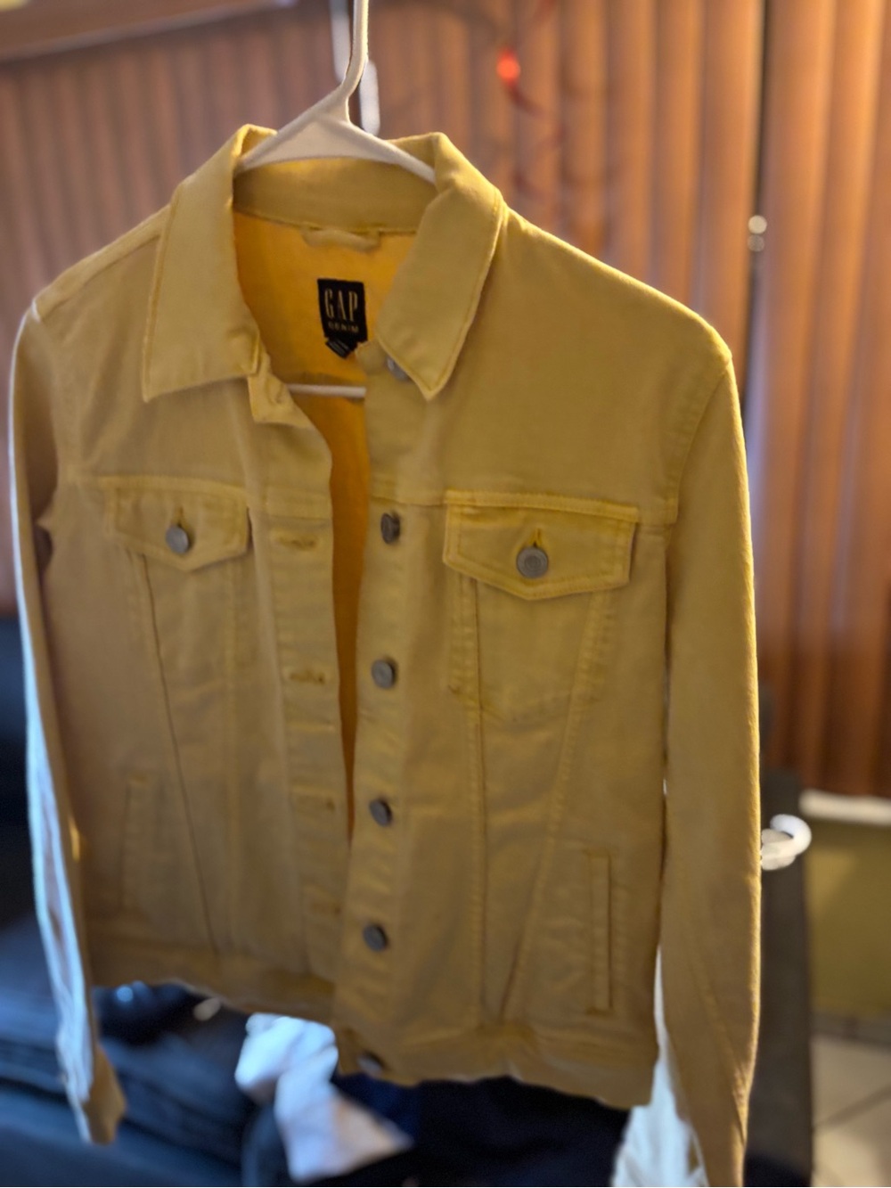 GAP Men’s Yellow Denim Shirt Jacket